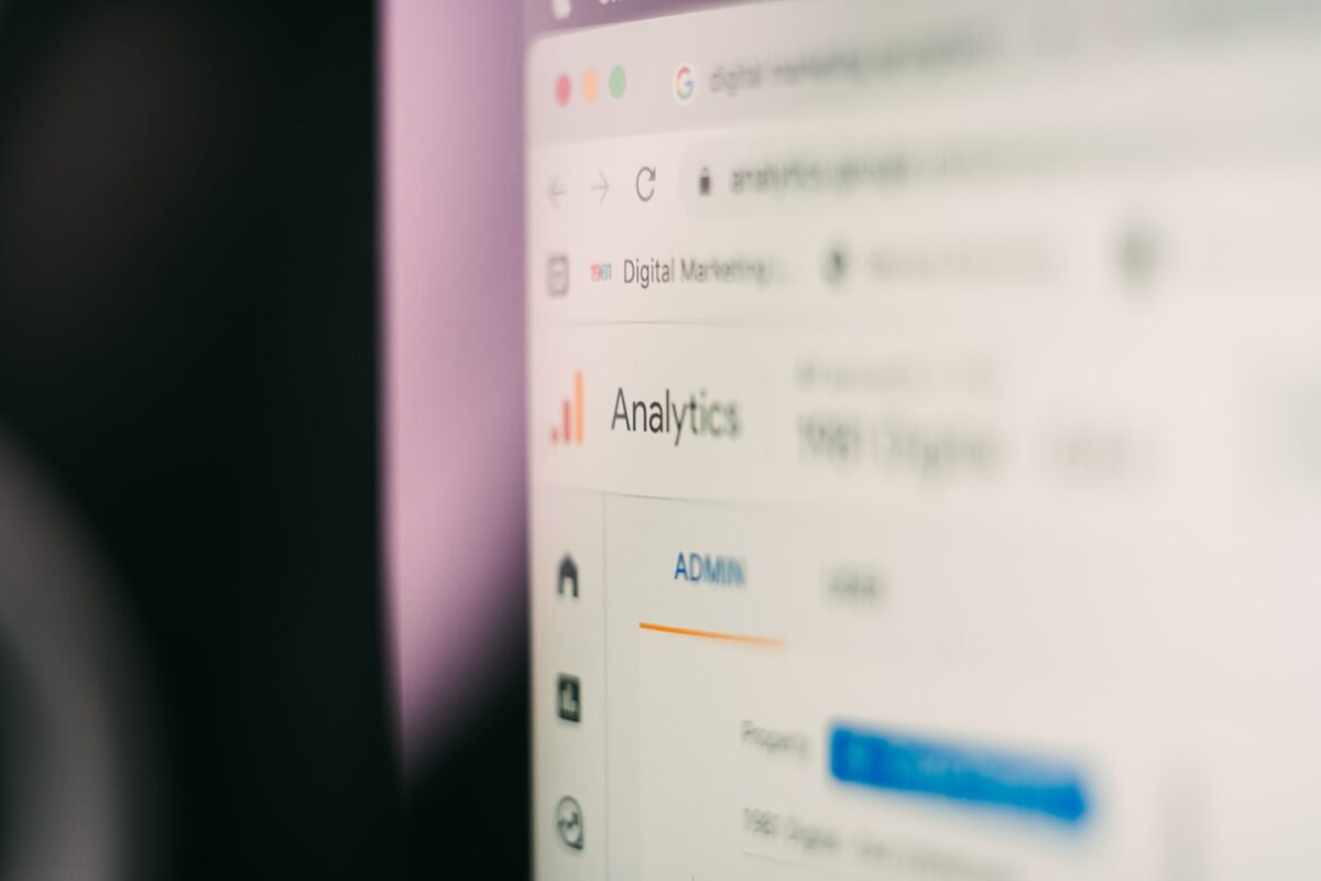 Analytics dashboard for creator earnings and audience activity